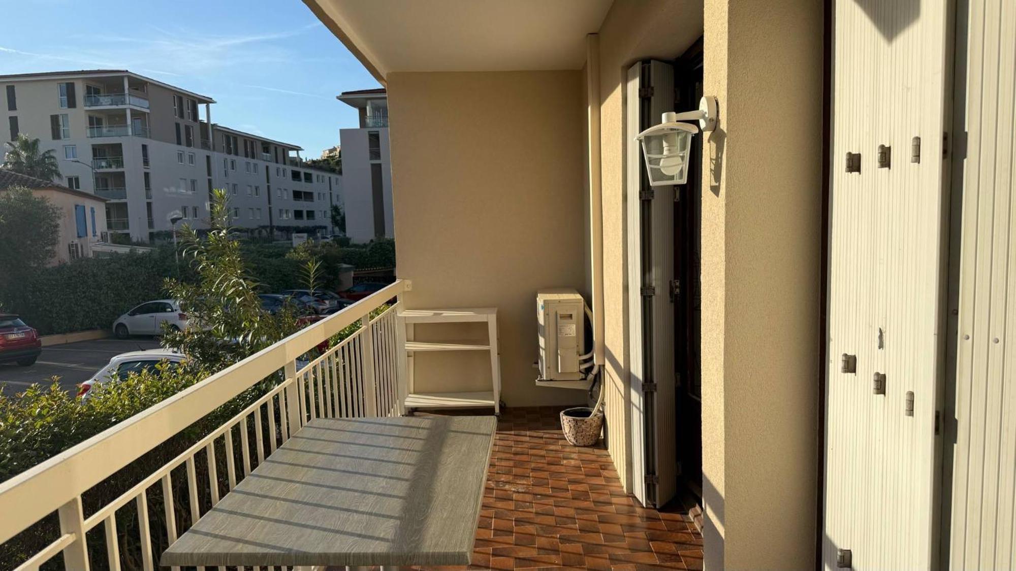 Appartement Escapade De Reve A Saint-Raphael Extérieur photo